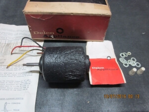 1953-62 GM CARS HEATER MOTOR NOS FITS MANY #5044402