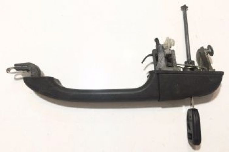 CXB103030H | 1999-2004 Land Rover Discovery Series II Left Front Door ...